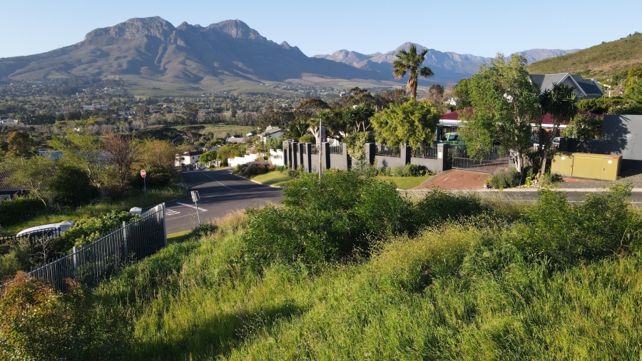 5 Bedroom Property for Sale in Rome Glen Western Cape
